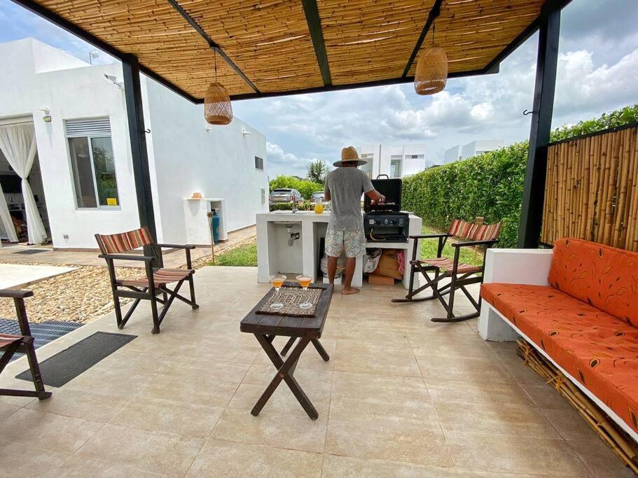 הוילה Carmen de Apicalá Casa Palma Roja Boutique , Piscina Privada מראה חיצוני תמונה